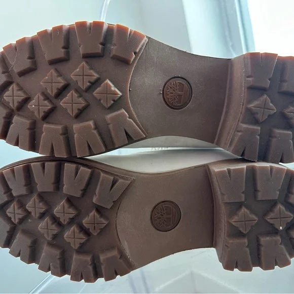 Timberland Boots with Fur Trim - Picture 12 of 14